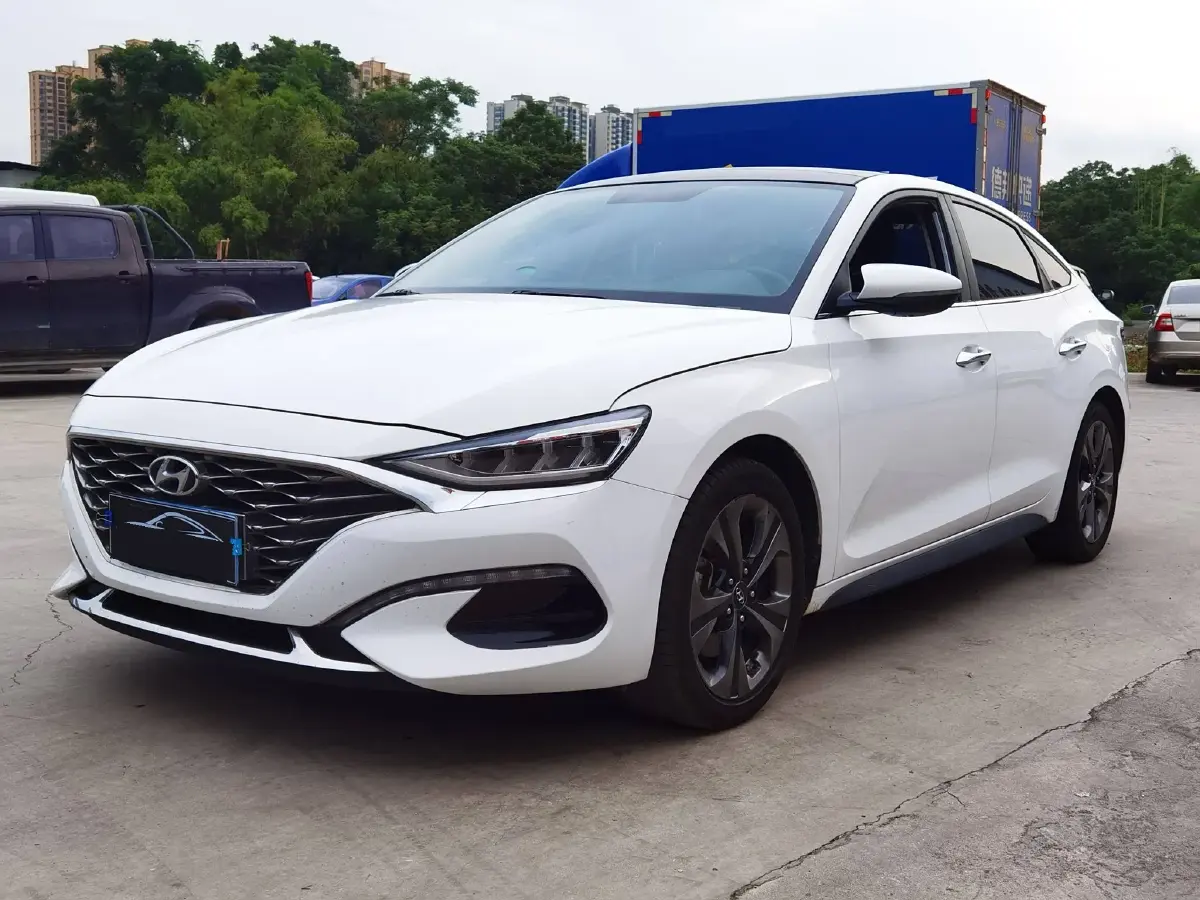 2019 Hyundai La Festa 1.6T 204HP L4 7DCT