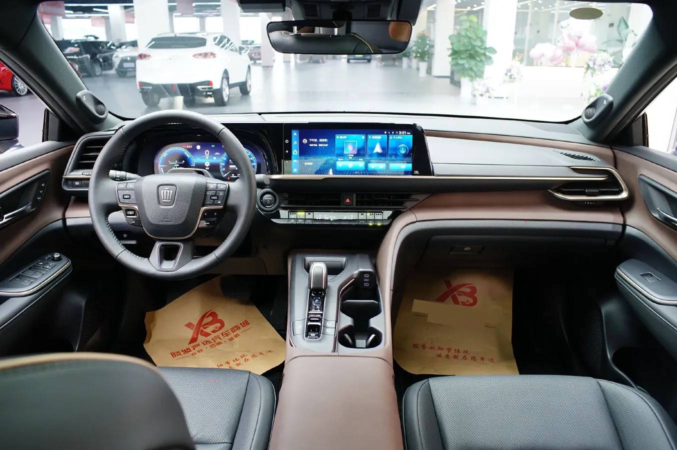 2023 Toyota CrownSportCross 2.5L 185HP L4 E-CVT Hybrid,autocango,china used car exporter,china ev exporter,chinese used car exporter,chinese used ev exporter