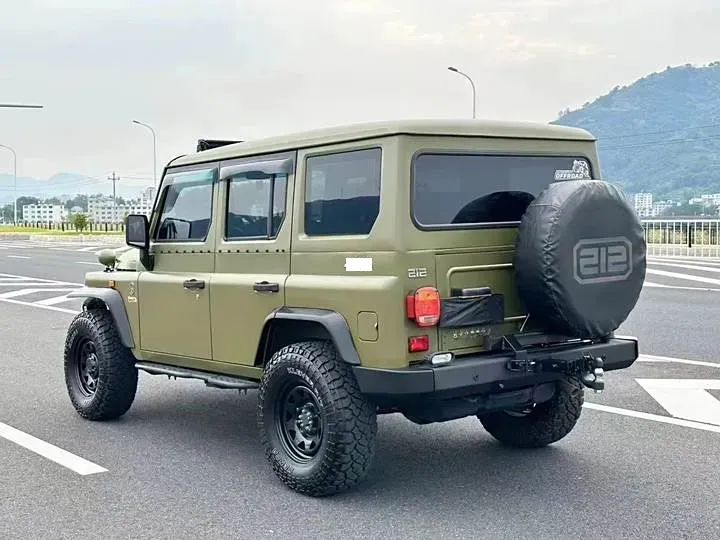 2023 BAW 212 2.4T 211HP L4 6MT,autocango,china used car exporter,china ev exporter,chinese used car exporter,chinese used ev exporter