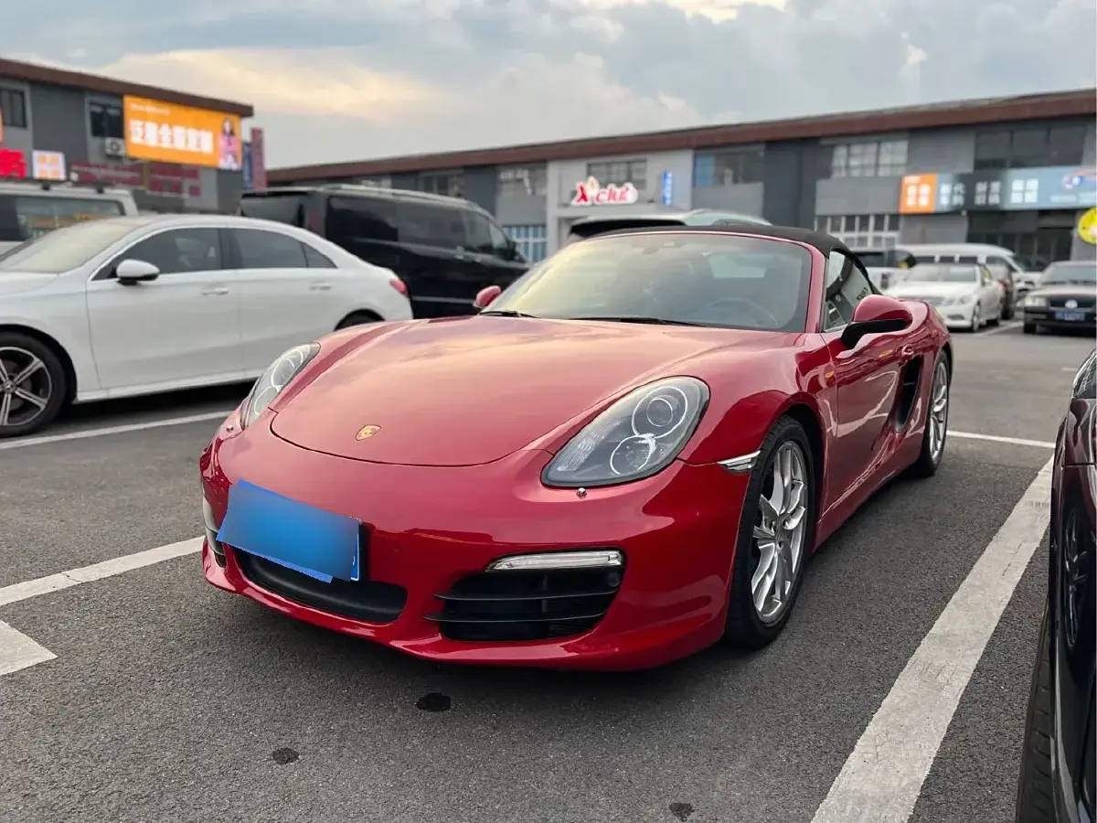 2015 Porsche Boxster 2.7L 265HP H6 7DCT