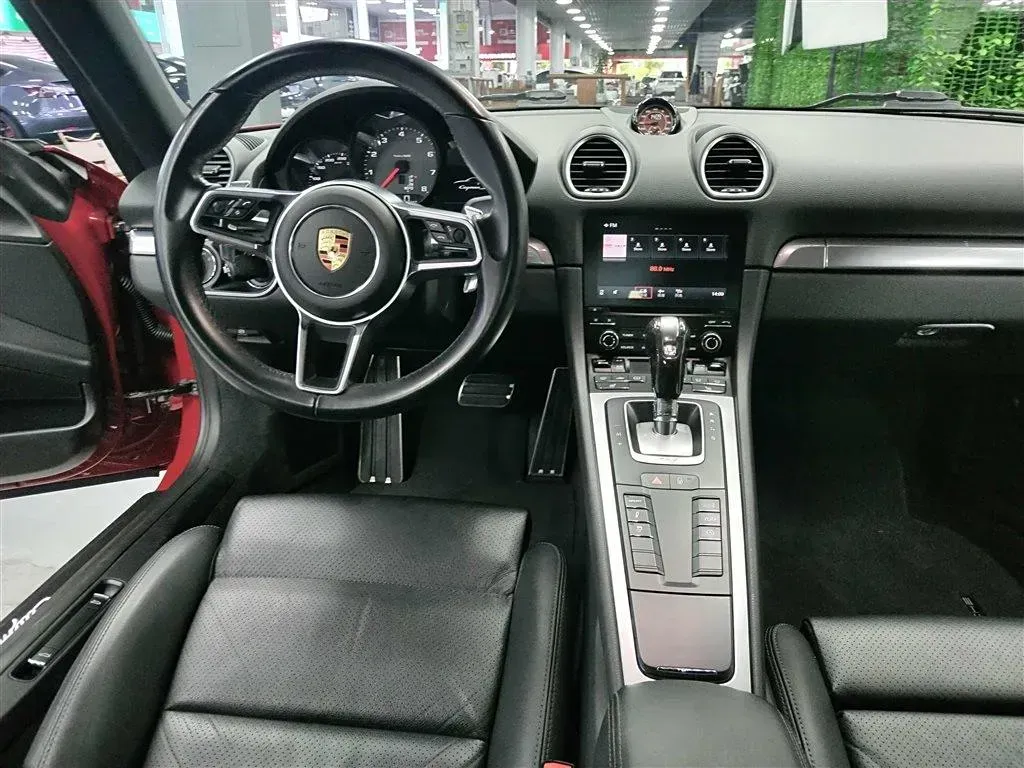 2018 Porsche 718 2.5T 350HP H4 7DCT,autocango,china used car exporter,china ev exporter,chinese used car exporter,chinese used ev exporter