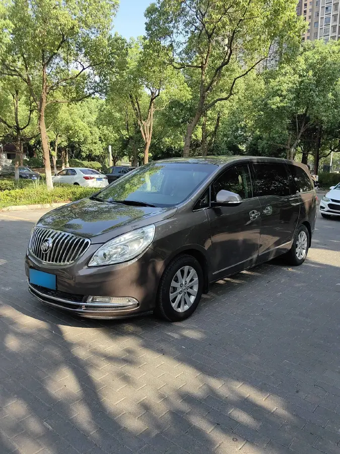 2011 Buick GL8 2.4L 167HP L4 6AT