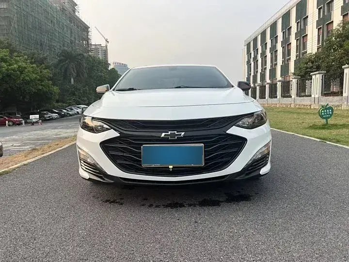 2019 Chevrolet Malibu XL 2.0T 241HP L4 9AT