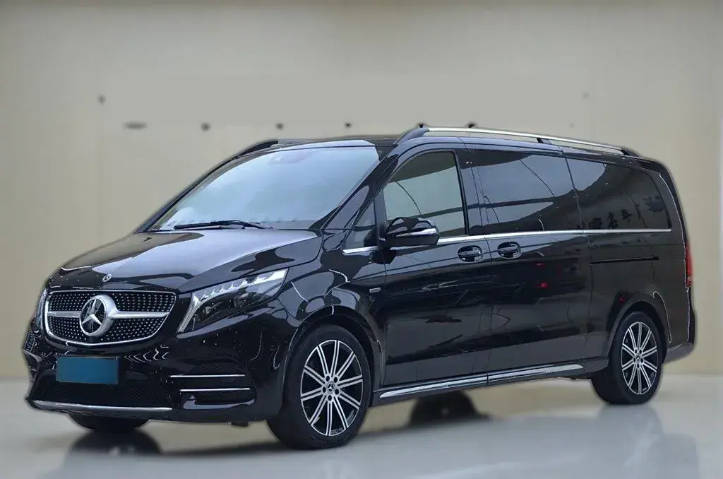 2022 Mercedes-Benz V Class 2.0T 211HP L4 9AT