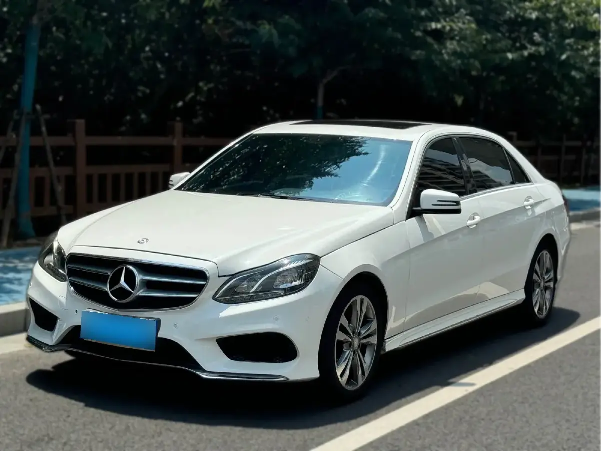 2015 Mercedes-Benz E Class 2.0T 184HP L4 7AT