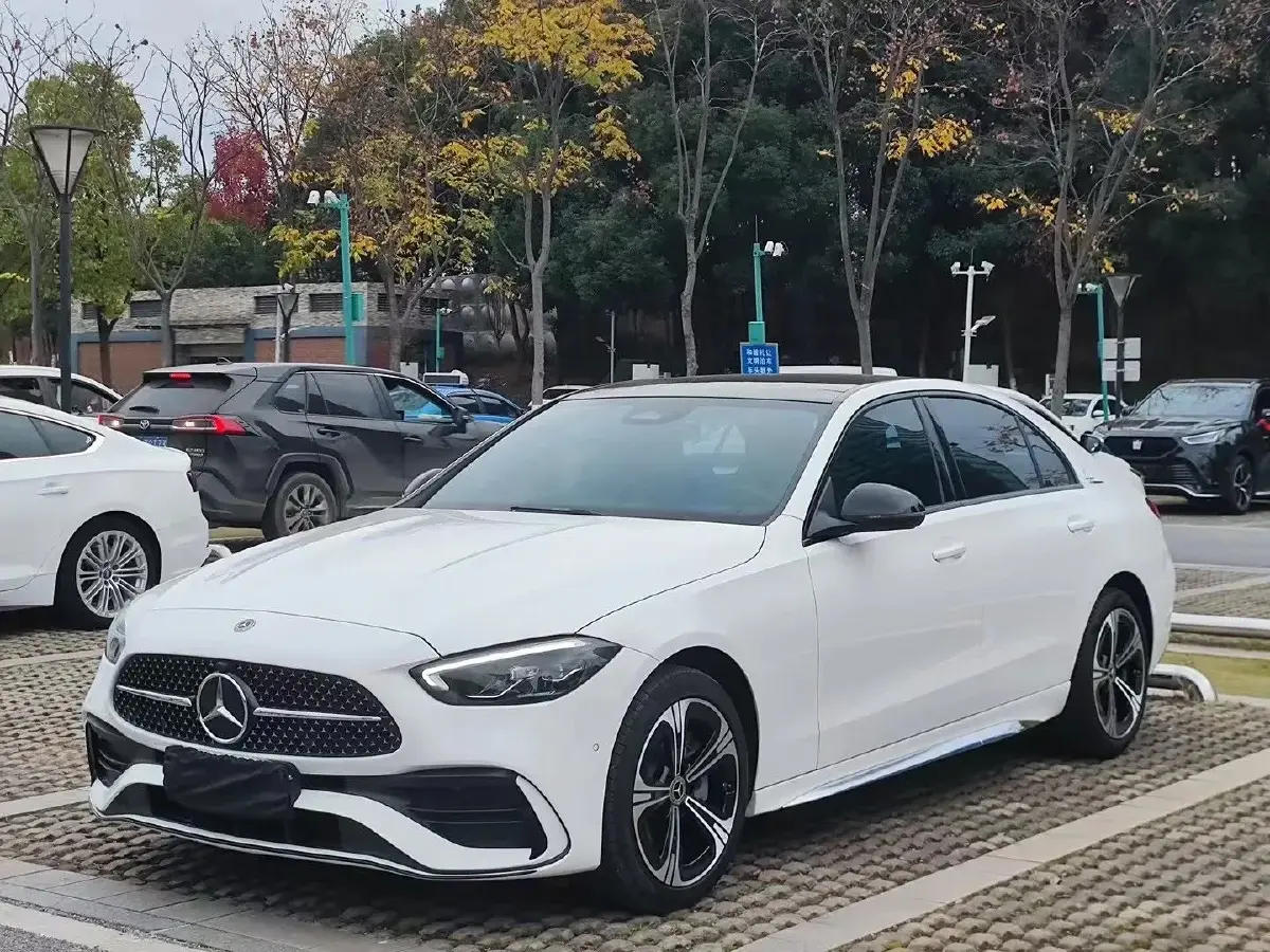 2022 Mercedes-Benz C Class 1.5T 204HP L4 9AT