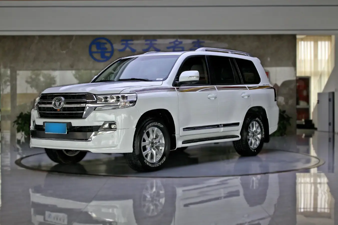 2012 Toyota Land Cruiser 4.6L 310HP V8 6AT