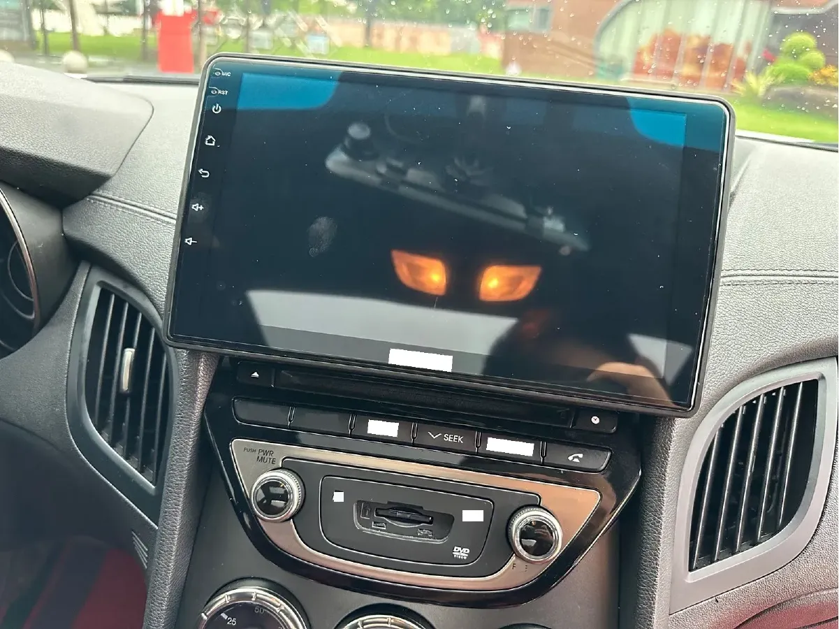 2012 Hyundai Rohens-Coupe 2.0T 260HP L4 8AT,autocango,china used car exporter,china ev exporter,chinese used car exporter,chinese used ev exporter