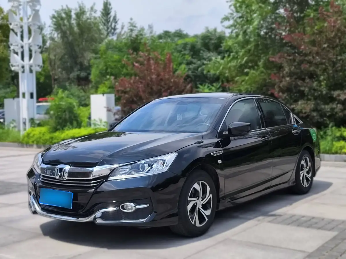 2016 Honda Accord 2.0L 155HP L4 CVT