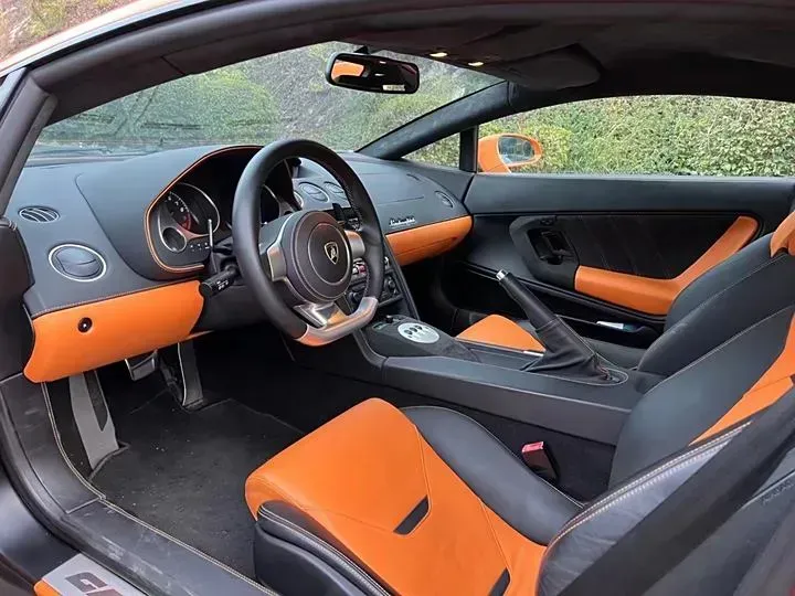 2012 Lamborghini Gallardo 5.2L 560HP V10 6AMT,autocango,china used car exporter,china ev exporter,chinese used car exporter,chinese used ev exporter