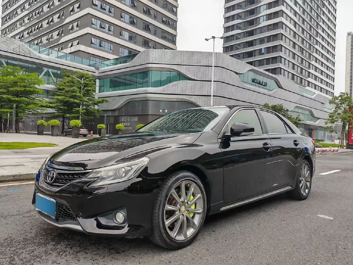 2013 Toyota Reiz 2.5L 193HP V6 6AT