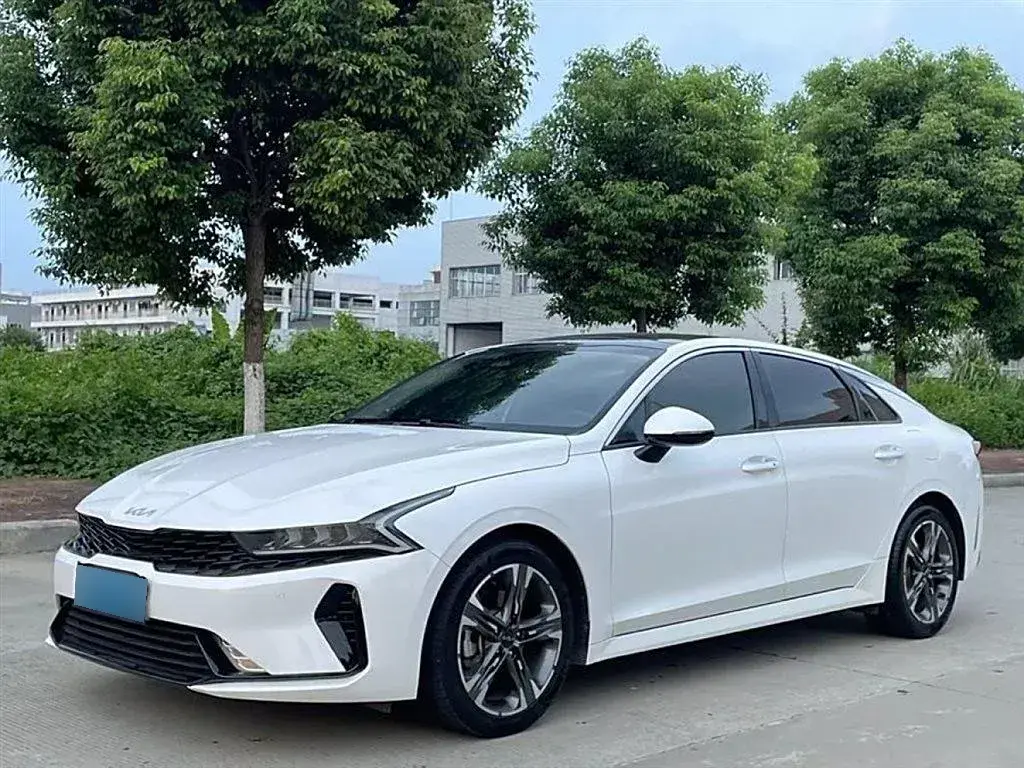 2021 Kia K5 1.5T 170HP L4 7DCT