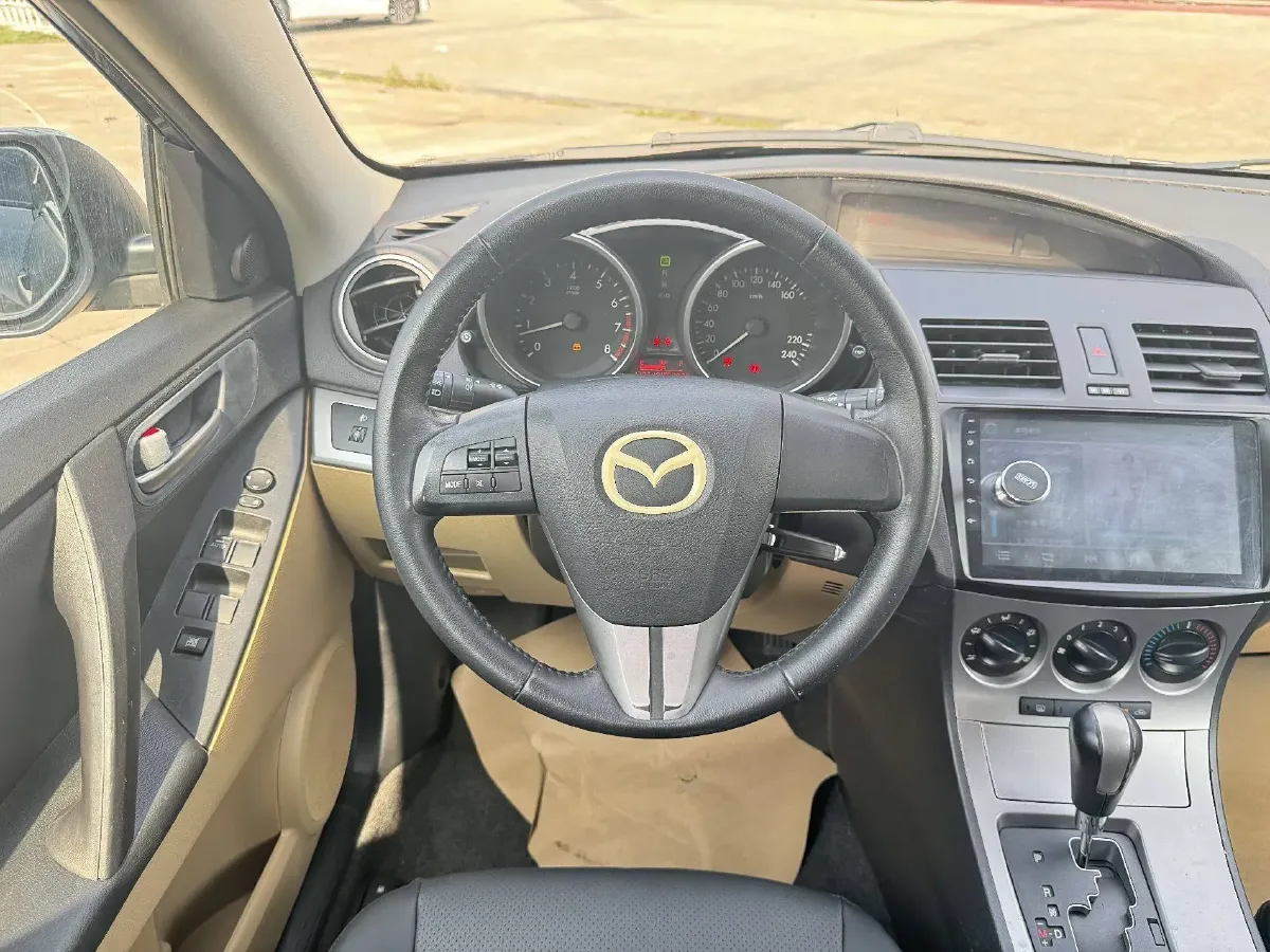 2010 Mazda 3 1.6L 107HP L4 4AT,autocango,china used car exporter,china ev exporter,chinese used car exporter,chinese used ev exporter