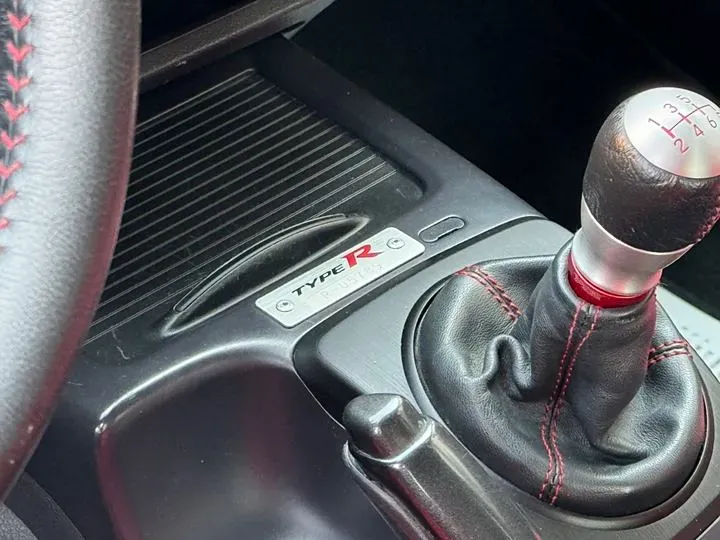 2015 Ciimo Ciimo 1.8L 140HP L4 5MT,autocango,china used car exporter,china ev exporter,chinese used car exporter,chinese used ev exporter