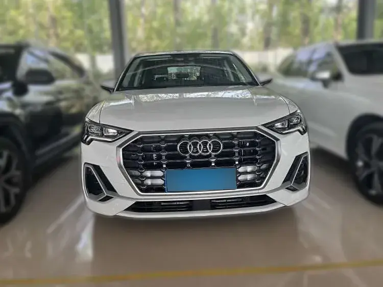 2020 Audi Q3 2.0T 186HP L4 7DCT
