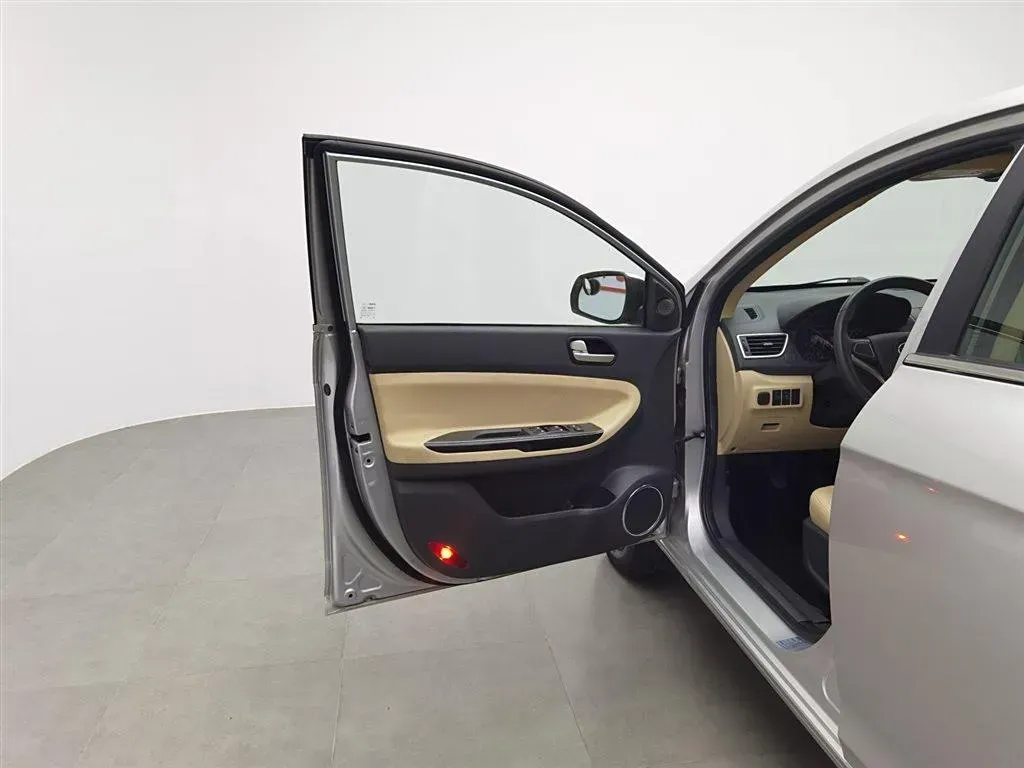 2013 JAC HeYue A30 1.5L 113HP L4 5MT,autocango,china used car exporter,china ev exporter,chinese used car exporter,chinese used ev exporter