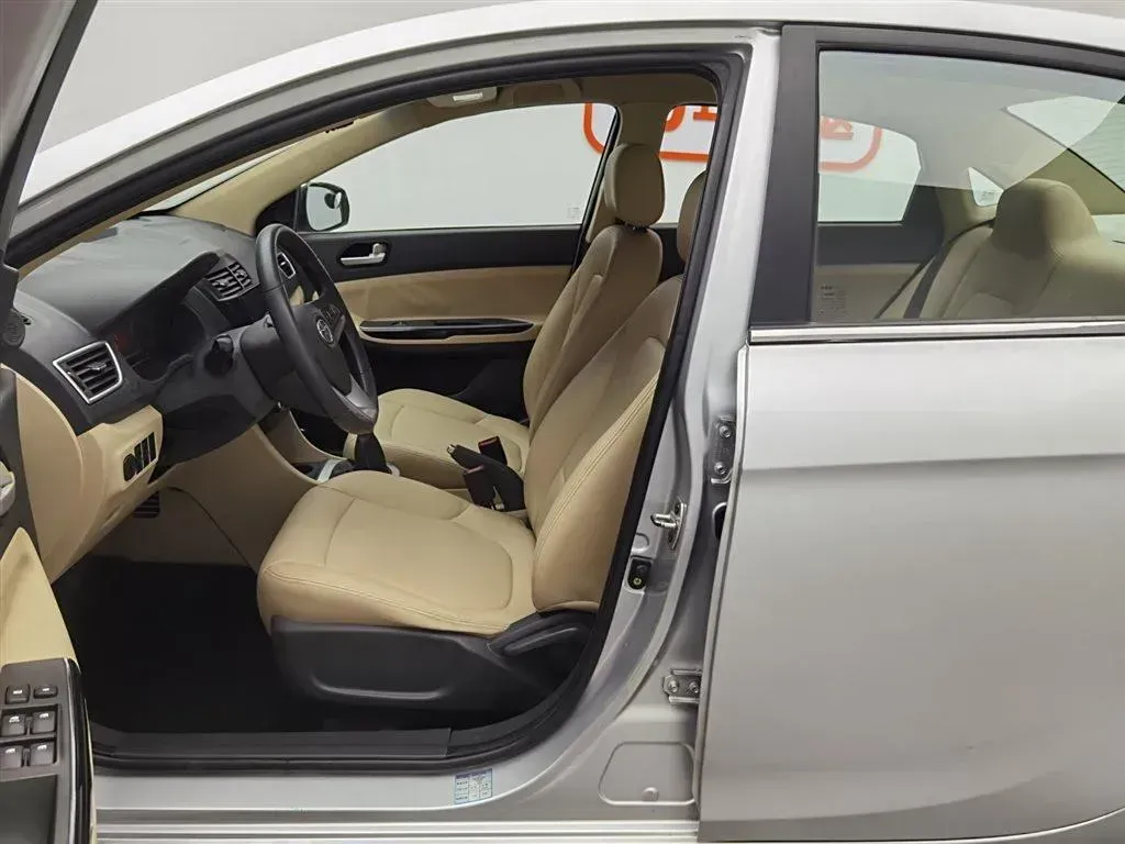 2013 JAC HeYue A30 1.5L 113HP L4 5MT,autocango,china used car exporter,china ev exporter,chinese used car exporter,chinese used ev exporter