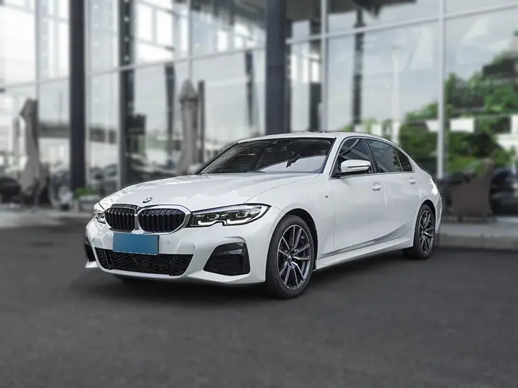 2022 BMW 3 Series 2.0T 184HP L4 8AT