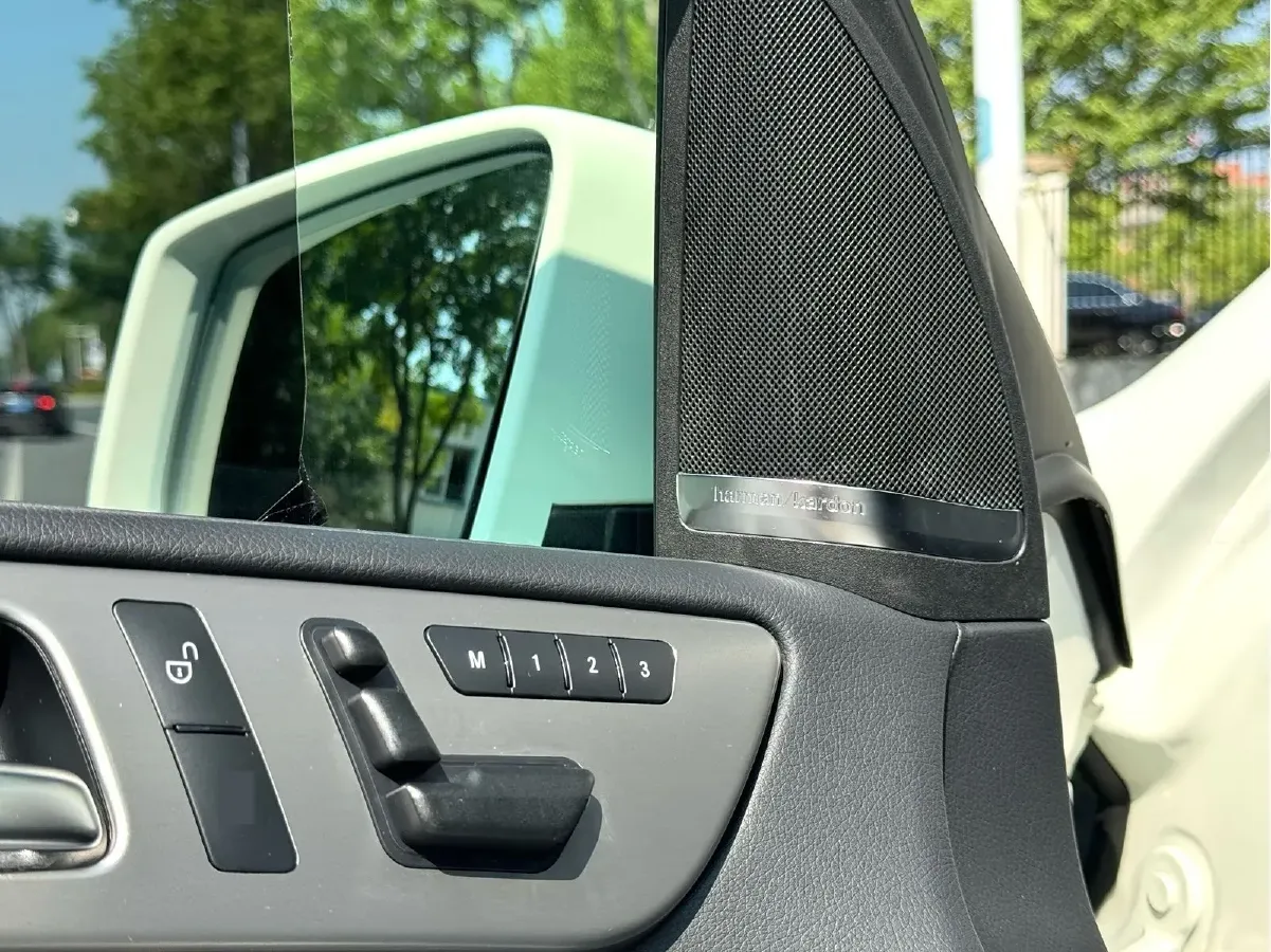 2012 Mercedes-Benz M AMG 5.5T 525HP V8 7AT,autocango,china used car exporter,china ev exporter,chinese used car exporter,chinese used ev exporter