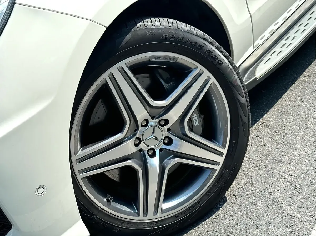 2012 Mercedes-Benz M AMG 5.5T 525HP V8 7AT,autocango,china used car exporter,china ev exporter,chinese used car exporter,chinese used ev exporter