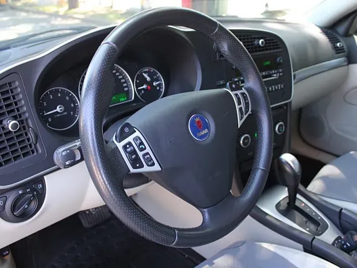 2007 Saab 9-3 2.0T 210HP L4 5AT,autocango,china used car exporter,china ev exporter,chinese used car exporter,chinese used ev exporter