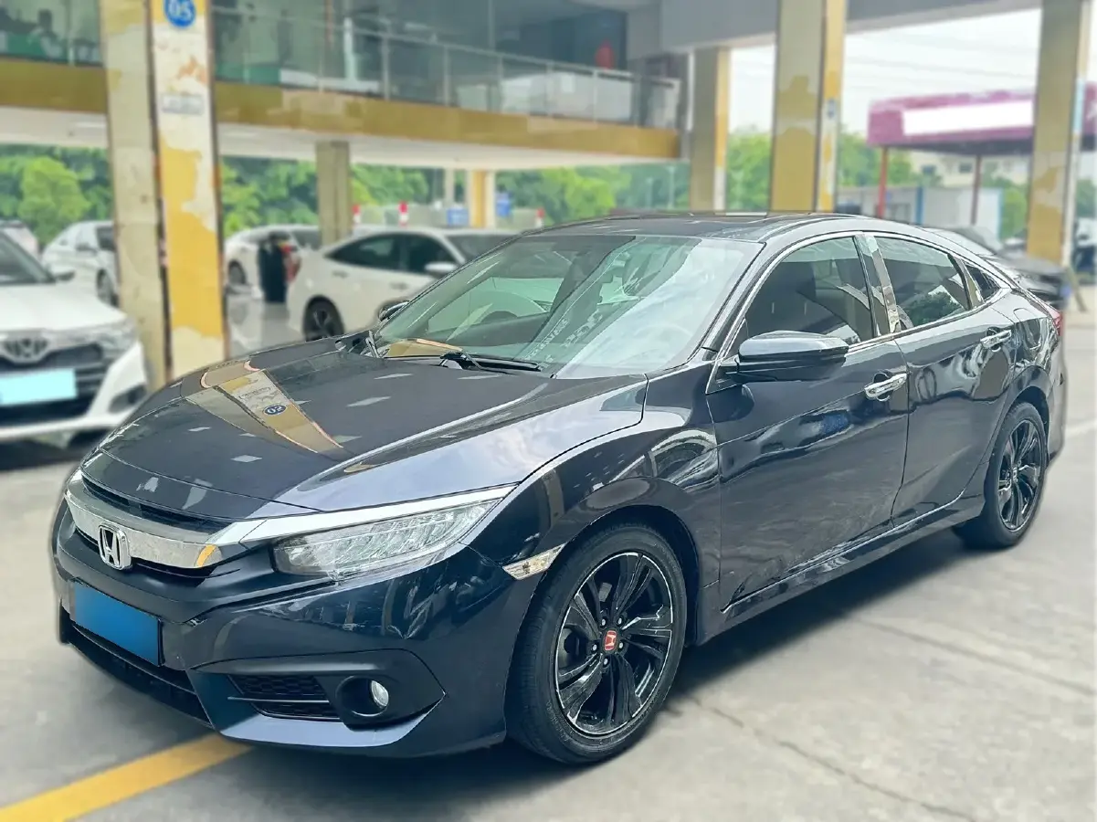 2016 Honda Civic 1.5T 177HP L4 CVT