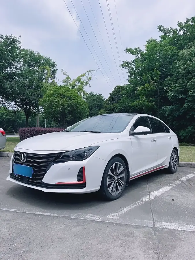 2021 ChangAn Raeton CC 1.5T 180HP L4 7DCT