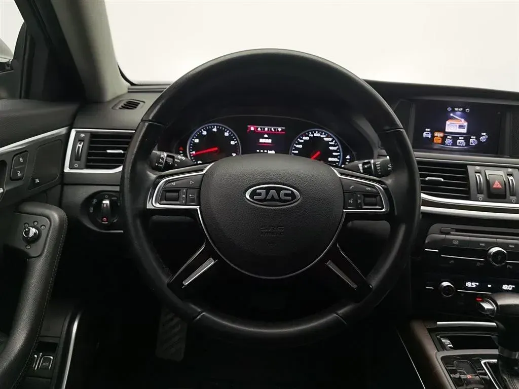 2017 JAC Refine A60 1.5T 174HP L4 6DCT,autocango,china used car exporter,china ev exporter,chinese used car exporter,chinese used ev exporter