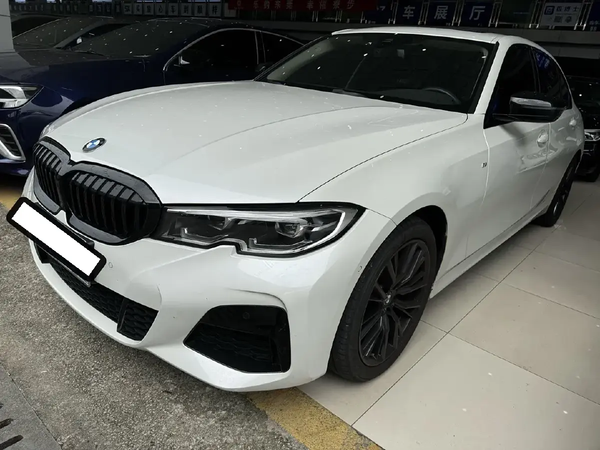 2022 BMW 3 Series 2.0T 184HP L4 8AT