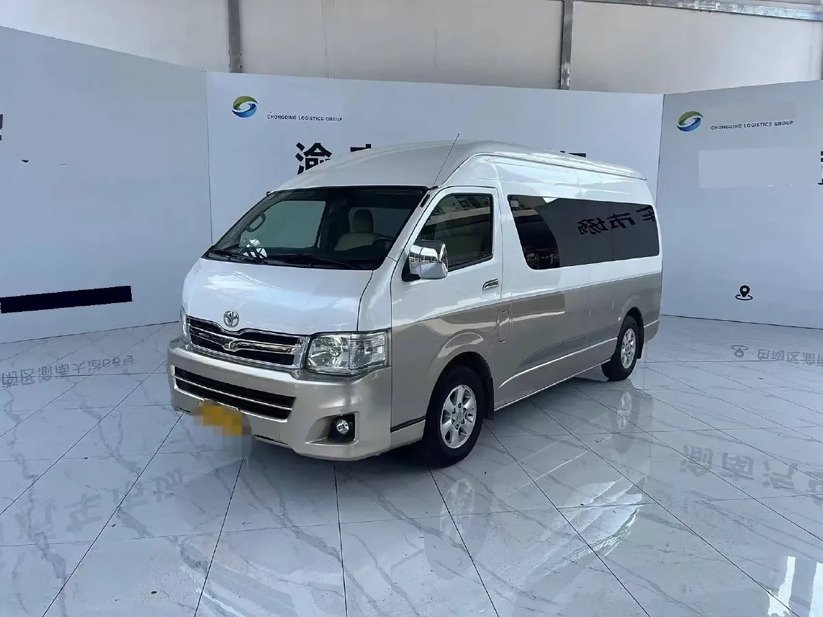 2011 Toyota Hiace 2.7L 154HP L4 4AT,autocango,china used car exporter,china ev exporter,chinese used car exporter,chinese used ev exporter