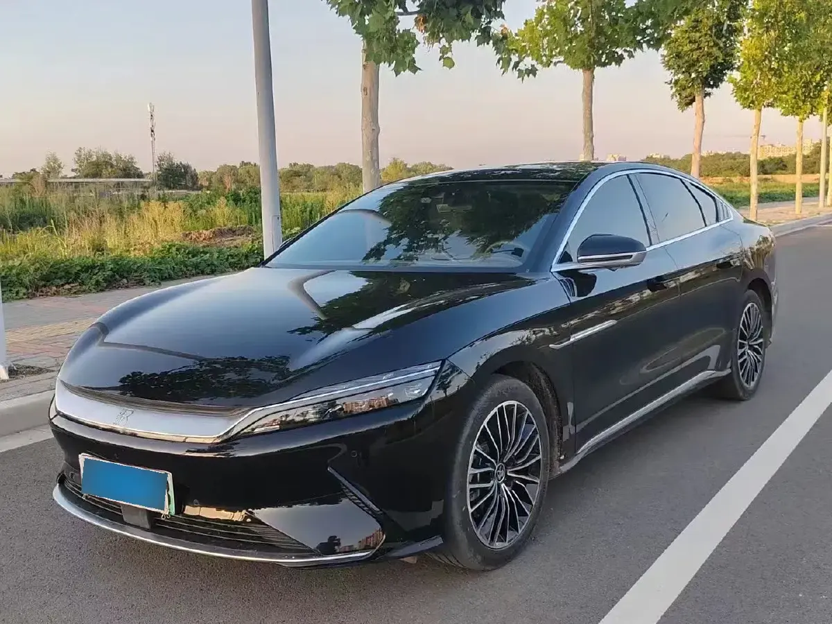 2023 BYD Han BEV 60.48KWH