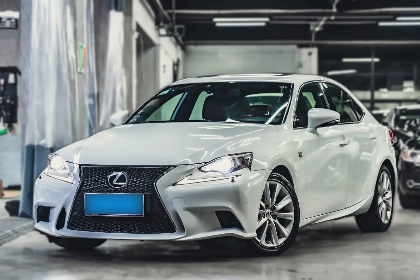 2013 Lexus IS 2.5L 208HP V6 6AT