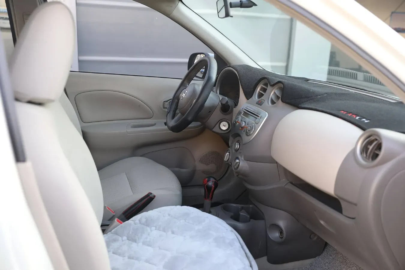 2015 Nissan March 1.5L 107HP L4 4AT,autocango,china used car exporter,china ev exporter,chinese used car exporter,chinese used ev exporter