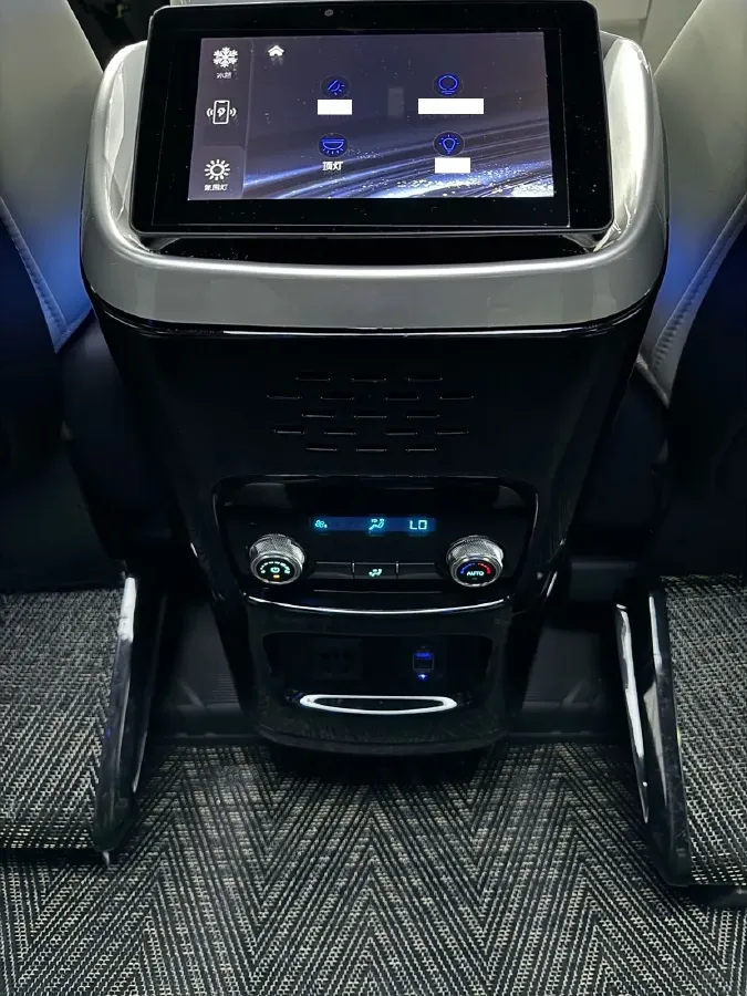 2022 JunTian HeiWuShi Youth 2.0T 203HP L4 6AT,autocango,china used car exporter,china ev exporter,chinese used car exporter,chinese used ev exporter