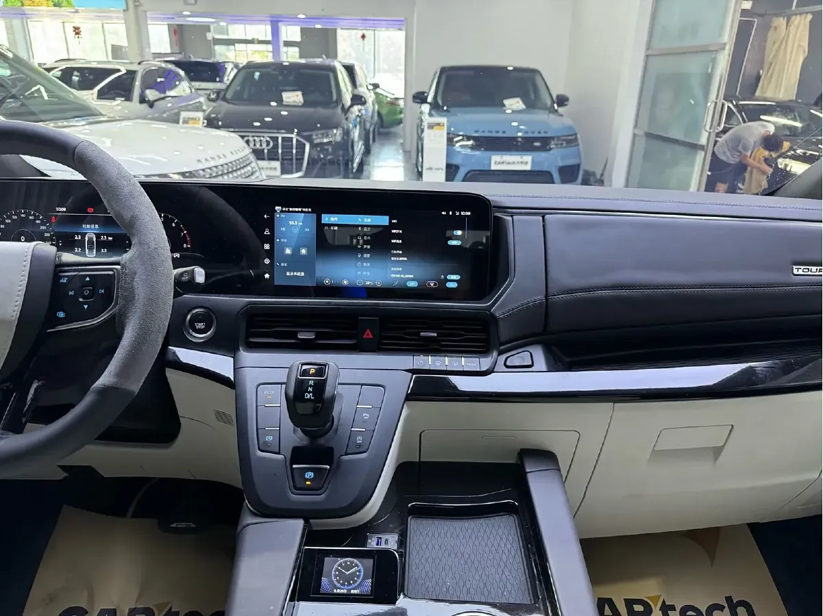 2022 JunTian HeiWuShi Youth 2.0T 203HP L4 6AT,autocango,china used car exporter,china ev exporter,chinese used car exporter,chinese used ev exporter