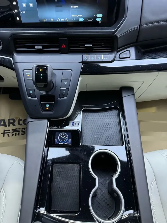 2022 JunTian HeiWuShi Youth 2.0T 203HP L4 6AT,autocango,china used car exporter,china ev exporter,chinese used car exporter,chinese used ev exporter