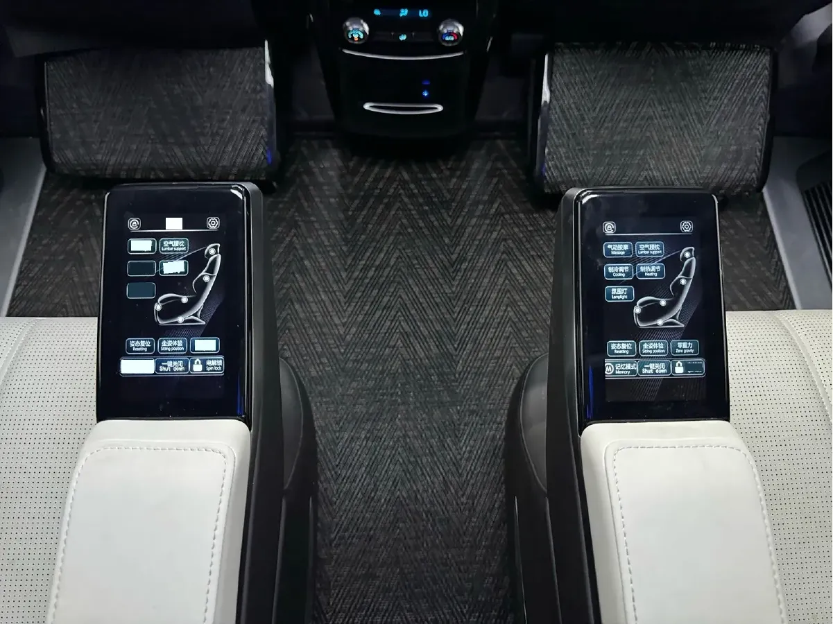 2022 JunTian HeiWuShi Youth 2.0T 203HP L4 6AT,autocango,china used car exporter,china ev exporter,chinese used car exporter,chinese used ev exporter