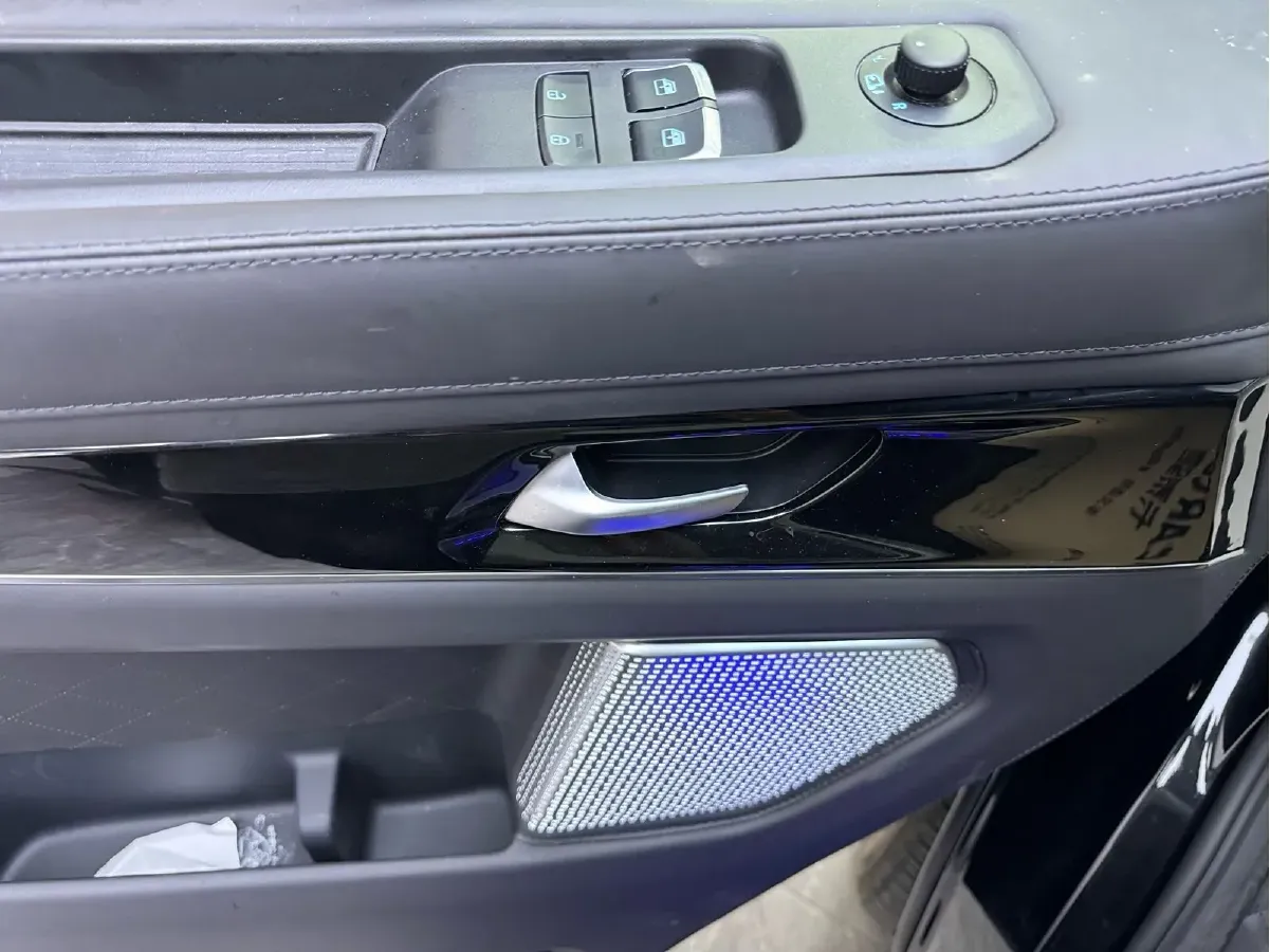 2022 JunTian HeiWuShi Youth 2.0T 203HP L4 6AT,autocango,china used car exporter,china ev exporter,chinese used car exporter,chinese used ev exporter