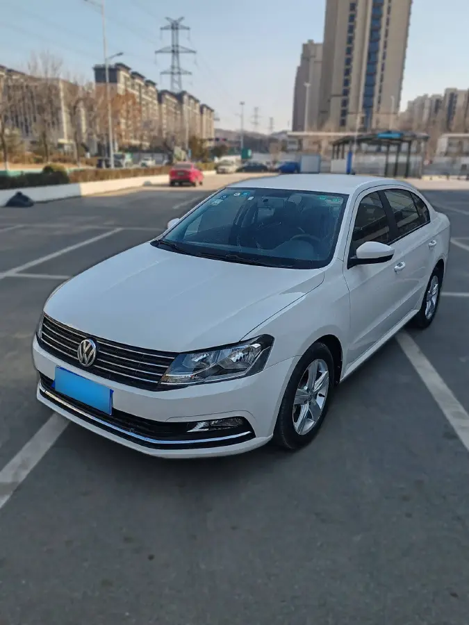 2017 Volkswagen Lavida 1.6L 110HP L4 6AT