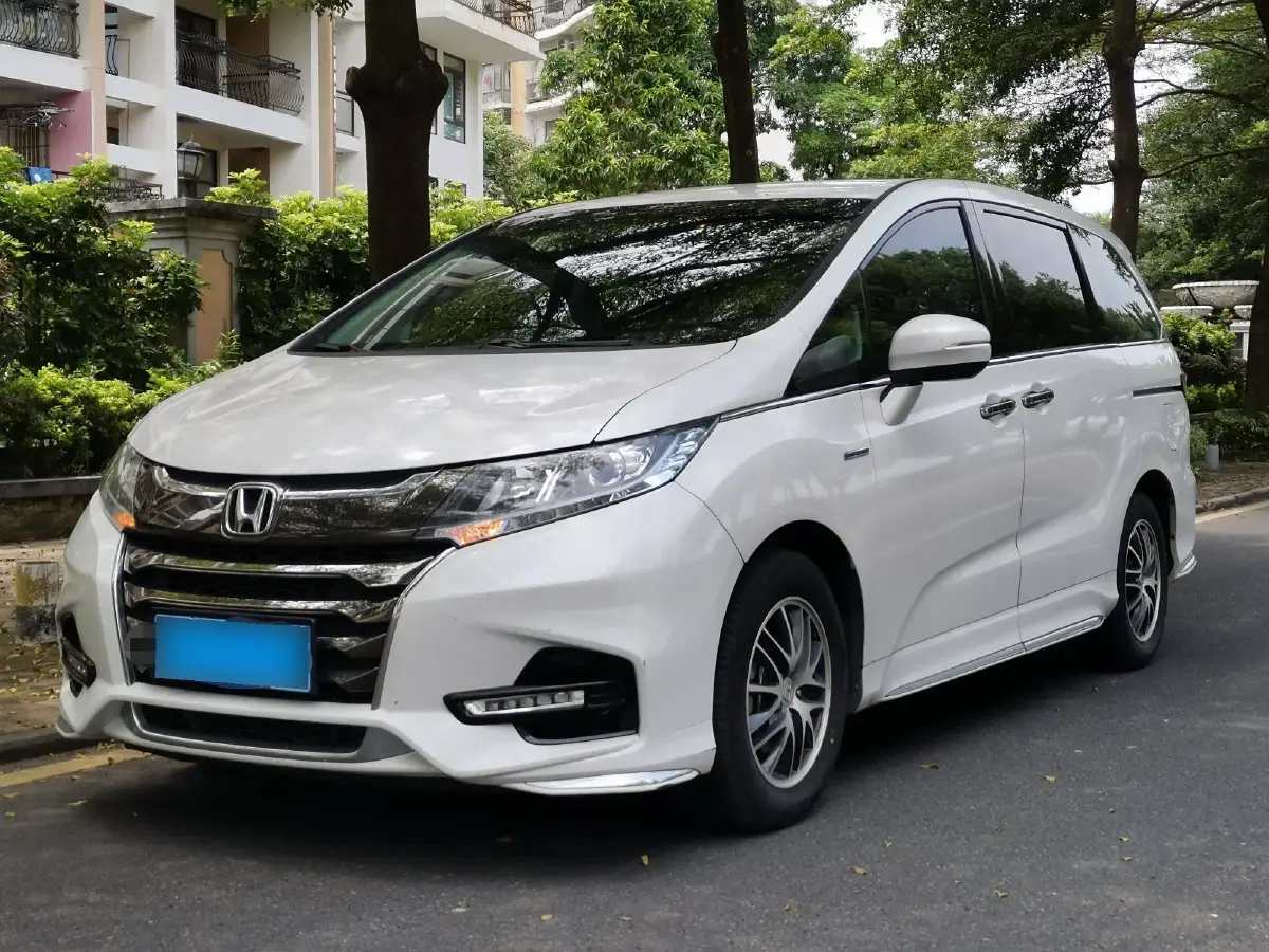 2019 Honda Odyssey 2.0L 146HP L4 E-CVT Hybrid