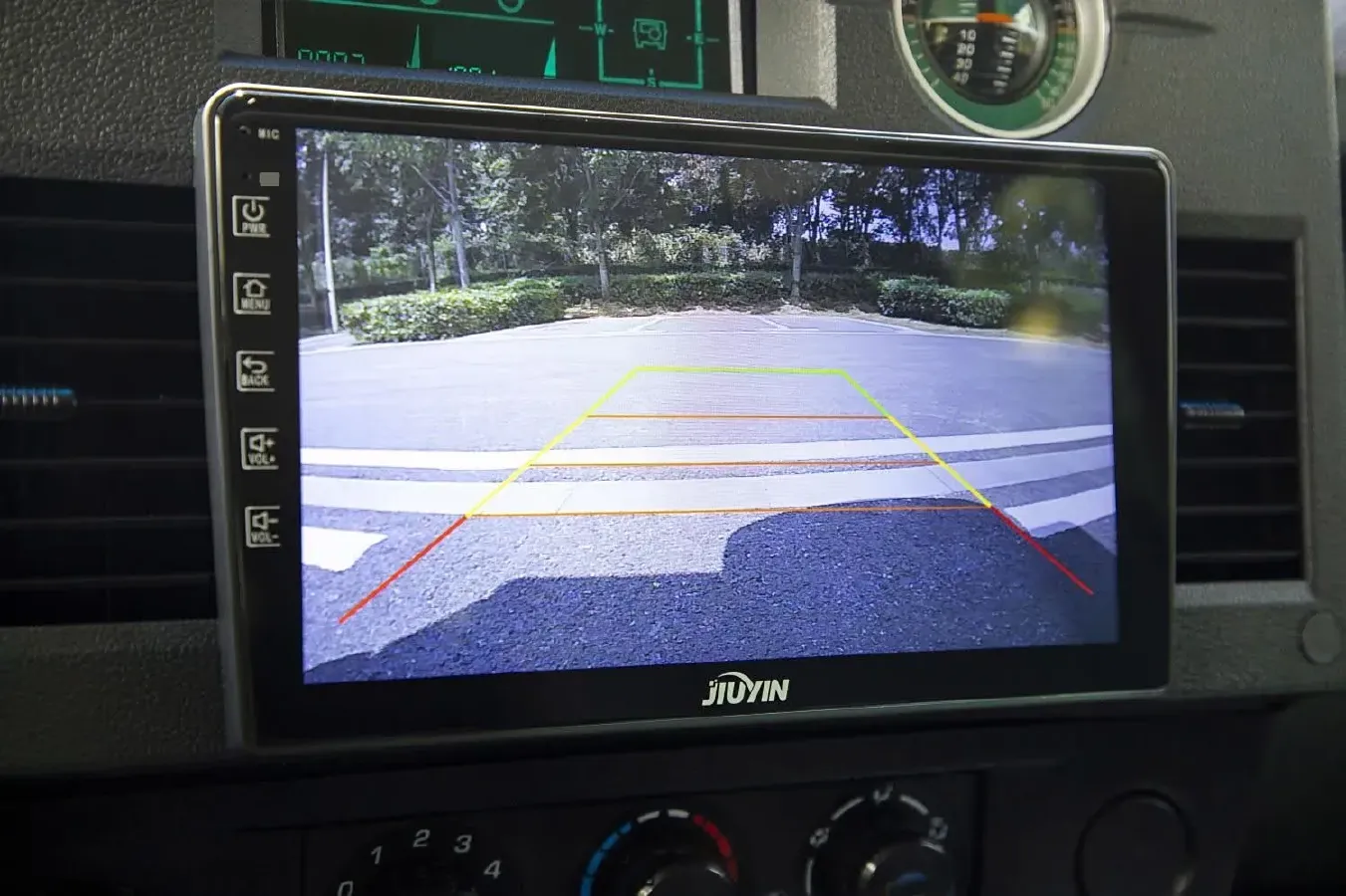 2023 BAW 212 2.4T 211HP L4 6MT,autocango,china used car exporter,china ev exporter,chinese used car exporter,chinese used ev exporter