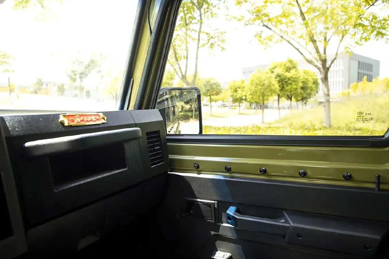 2023 BAW 212 2.4T 211HP L4 6MT,autocango,china used car exporter,china ev exporter,chinese used car exporter,chinese used ev exporter