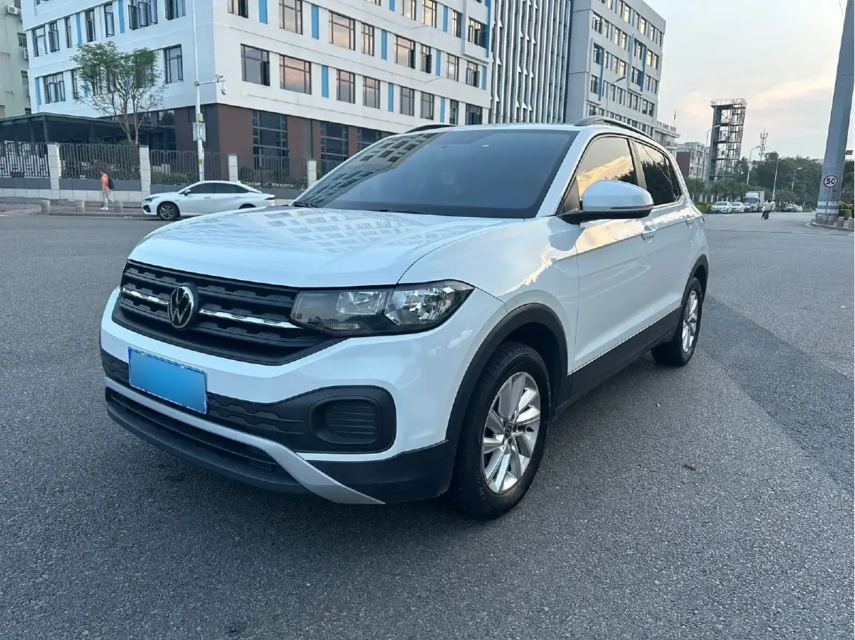 2020 Volkswagen Tacqua 1.5L 113HP L4 6AT