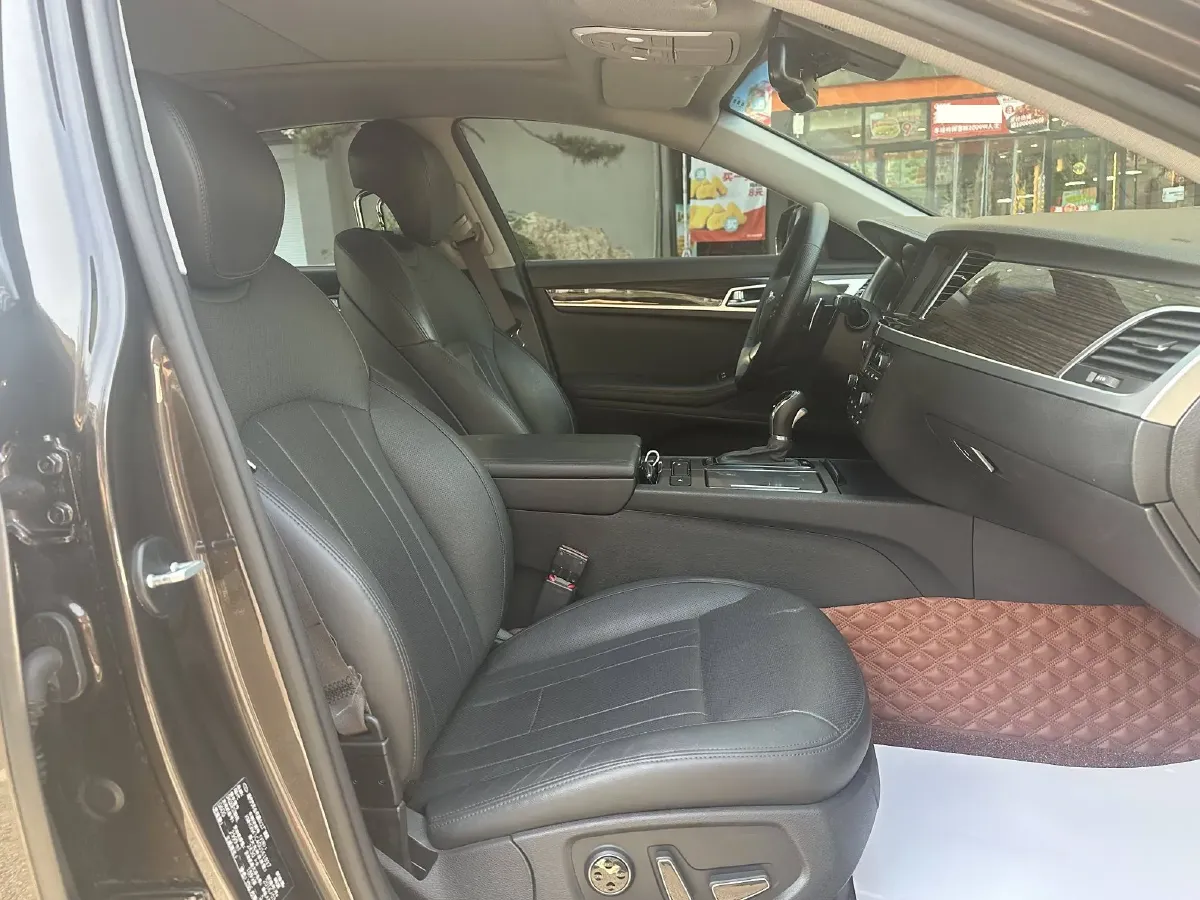 2015 Hyundai Cenesis 3.0L 257HP V6 8AT,autocango,china used car exporter,china ev exporter,chinese used car exporter,chinese used ev exporter