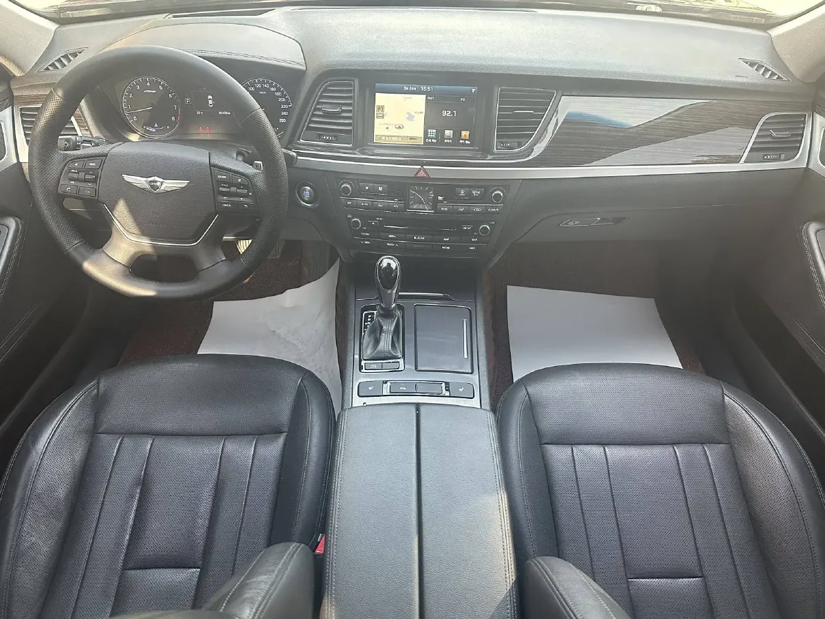 2015 Hyundai Cenesis 3.0L 257HP V6 8AT,autocango,china used car exporter,china ev exporter,chinese used car exporter,chinese used ev exporter