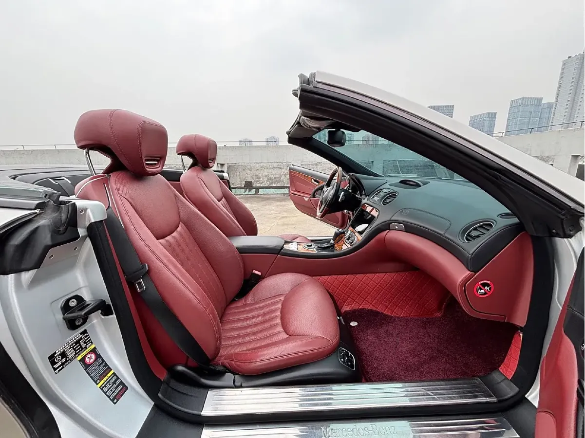 2011 Mercedes-Benz SL Class 3.0L 231HP V6 7AT,autocango,china used car exporter,china ev exporter,chinese used car exporter,chinese used ev exporter