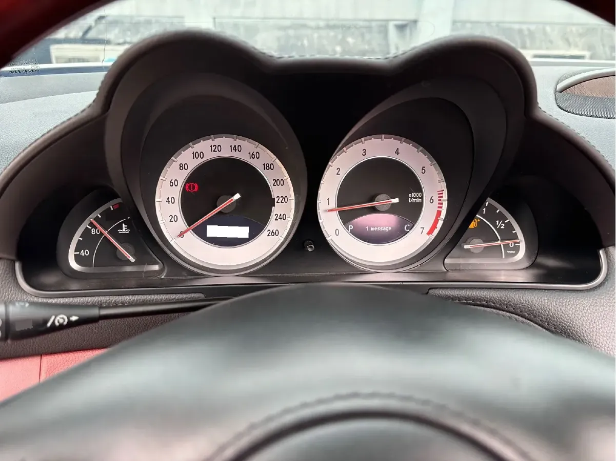 2011 Mercedes-Benz SL Class 3.0L 231HP V6 7AT,autocango,china used car exporter,china ev exporter,chinese used car exporter,chinese used ev exporter