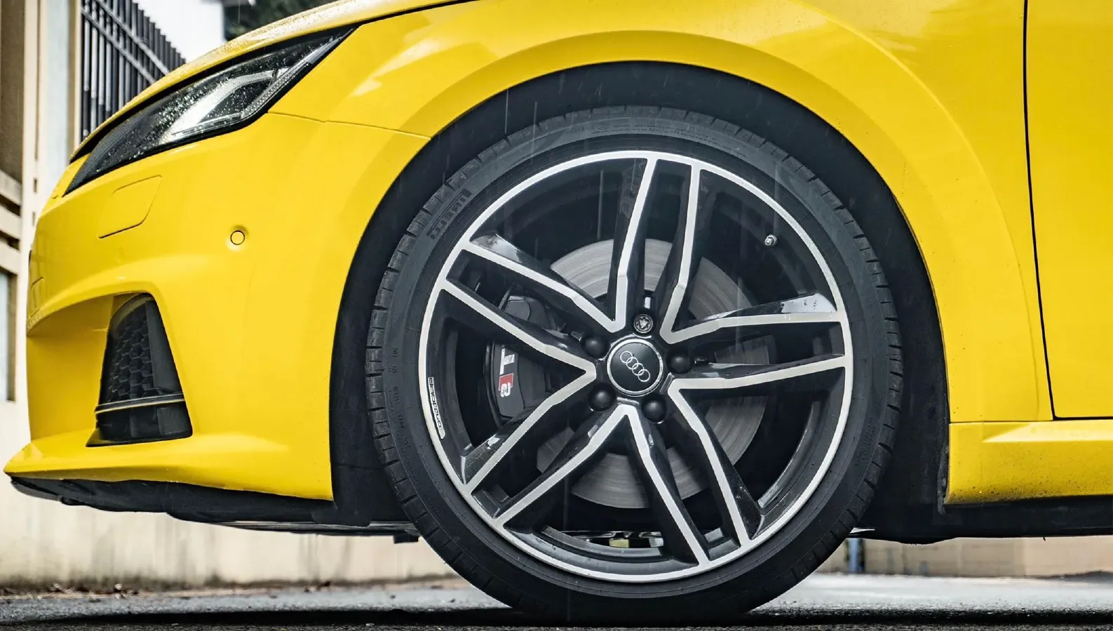 2017 Audi TTS 2.0T 286HP L4 6DCT,autocango,china used car exporter,china ev exporter,chinese used car exporter,chinese used ev exporter