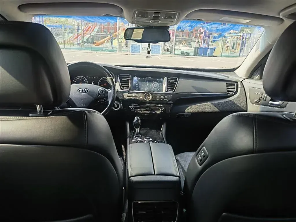 2015 Kia K9 3.8L 335HP V6 8AT,autocango,china used car exporter,china ev exporter,chinese used car exporter,chinese used ev exporter