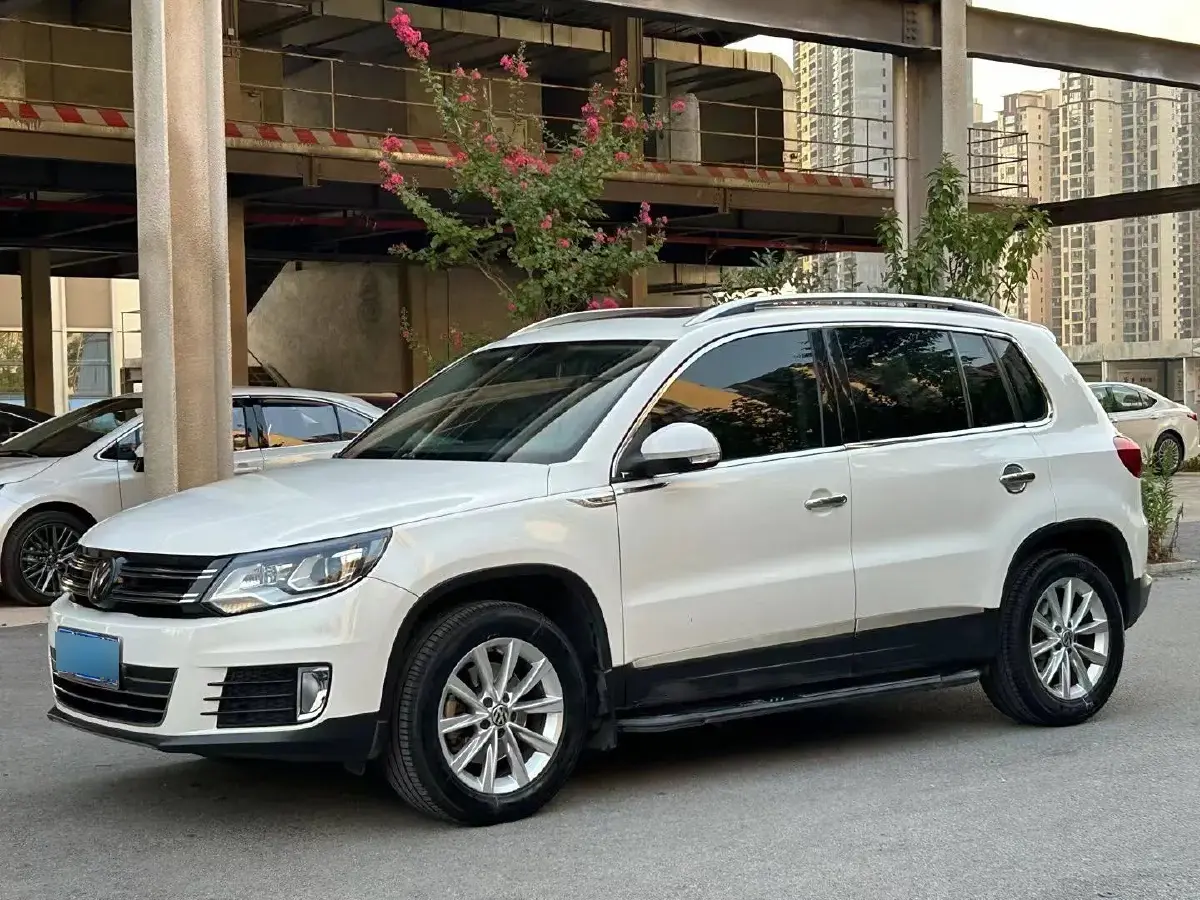 2015 Volkswagen Tiguan 1.8T 160HP L4 6AT